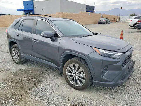 2T3C1RFV6NC186858 — 2022 Toyota RAV4, фото 4 с аукциона Copart 14.10.2026, Боковая часть