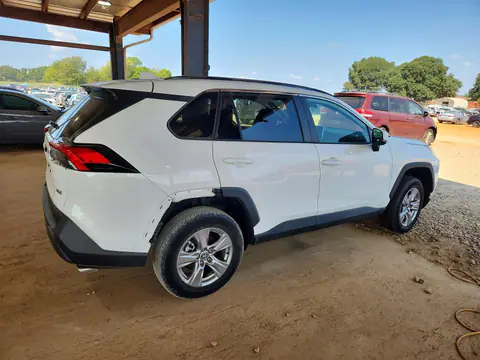 2023 Toyota RAV4 VIN 2T3W1RFV6PC237890 фото 3