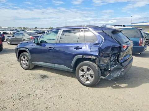 2023 Toyota RAV4 VIN 2T3W1RFV0PW256739 фото 2