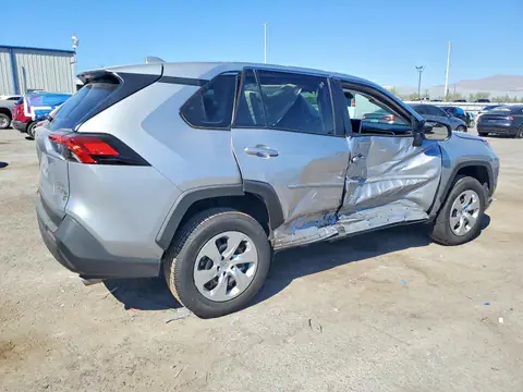 2T3H1RFV4PC239811 — 2023 Toyota RAV4, фото 3 с аукциона Copart 13.10.2026, Боковая часть