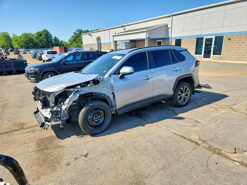 2024 TOYOTA RAV4 VIN JTMD6RFVXRD129845 фото 1