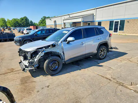 JTMD6RFVXRD129845 — 2024 Toyota RAV4, Передняя часть (Front End), фото до ремонта