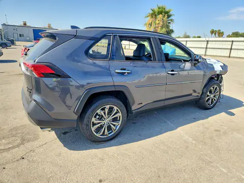 2024 Toyota RAV4 VIN JTMD6RFV4RD124155 фото 3