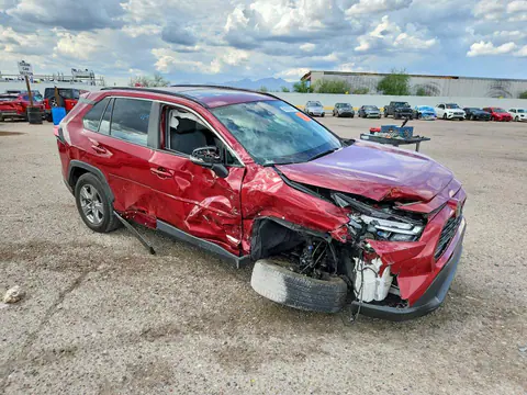2024 Toyota RAV4 VIN 2T3W1RFV8RW344585 фото 4