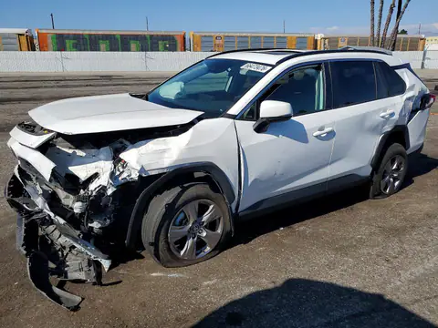 2T3W1RFVXRW302404 — 2024 Toyota RAV4, Передняя часть (Front End), фото до ремонта