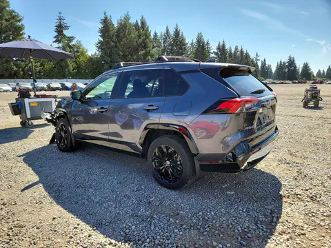 2024 Toyota RAV4 VIN JTM16RFV9RD149328 фото 2