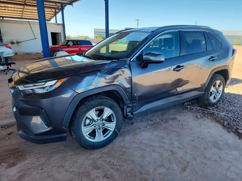 2T3W1RFV2RW322078 — 2024 Toyota RAV4, Передняя часть (Front End), фото до ремонта