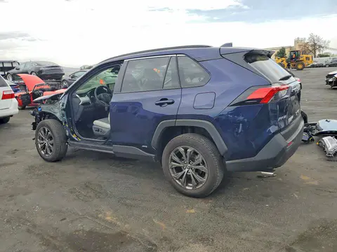 2025 Toyota RAV4 VIN JTMB6RFV9SJ076716 фото 2