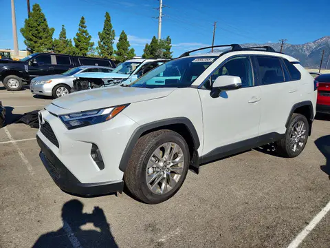 2T3C1RFV6SW440319 — 2025 Toyota RAV4, Передняя часть (Front End), фото до ремонта