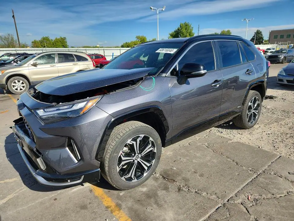 JTMEB3FV1SD244613 Toyota RAV4 2025 — повреждение Передняя часть, фото до ремонта