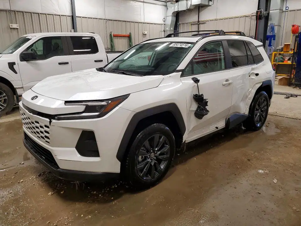 2T36CRAV7TW031066 Toyota RAV4 2026 — повреждение Боковая часть, фото до ремонта
