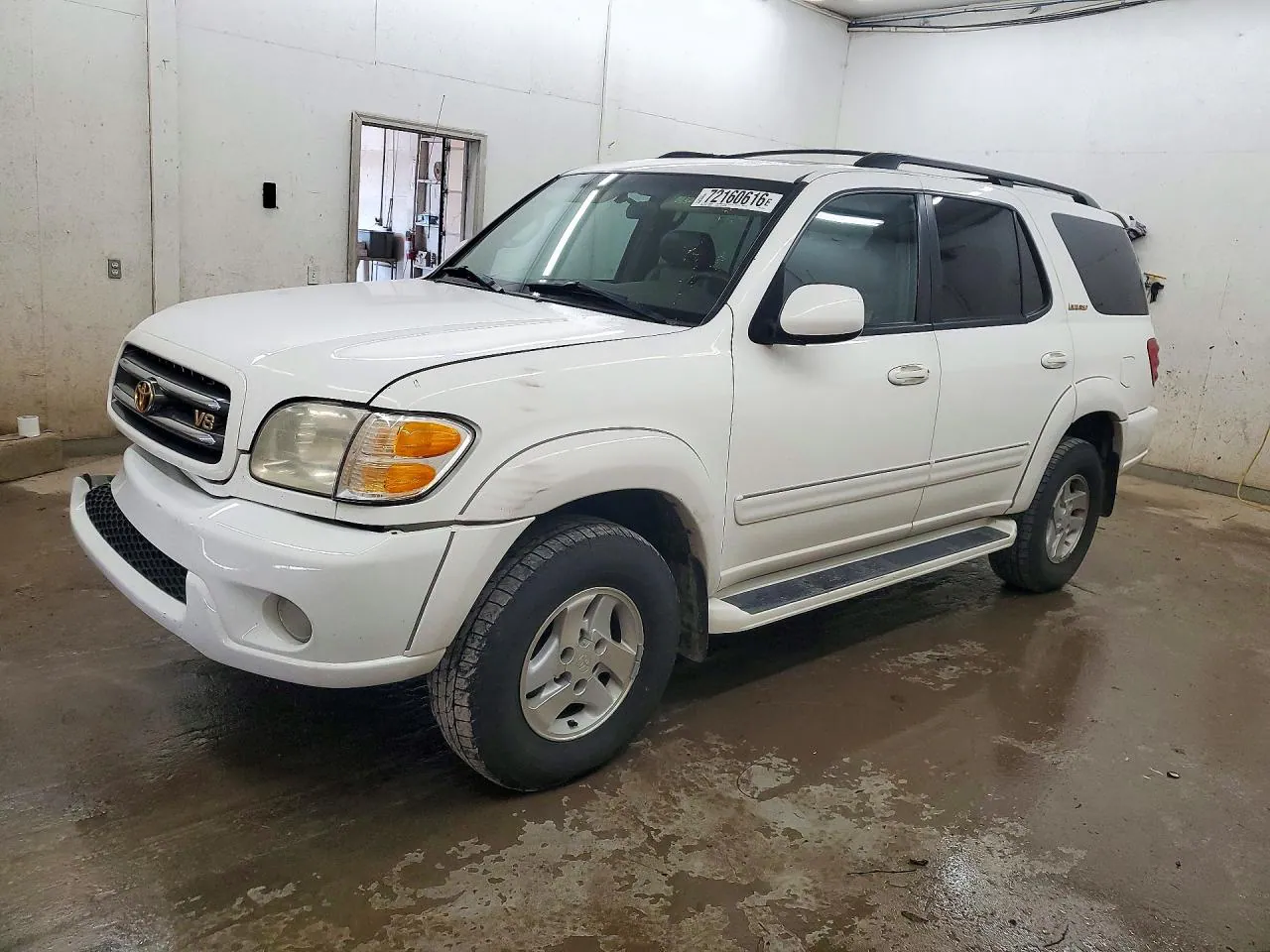 2002 Toyota Sequoia Limited VIN 5TDBT48A42S127726 фото 1