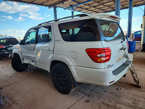 2003 Toyota Sequoia Limited VIN 5TDZT38A83S144779 фото 2