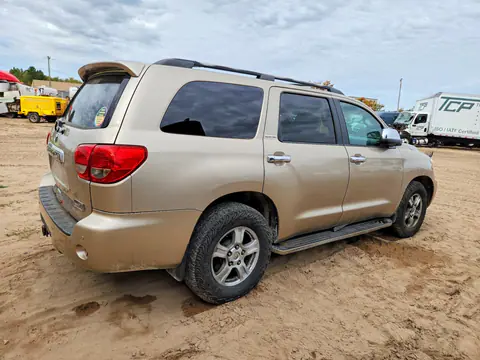2008 Toyota Sequoia Limited VIN 5TDBY68A78S012575 фото 3