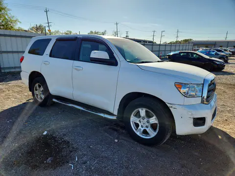 2009 Toyota Sequoia VIN 5TDBT64A99S000711 фото 4