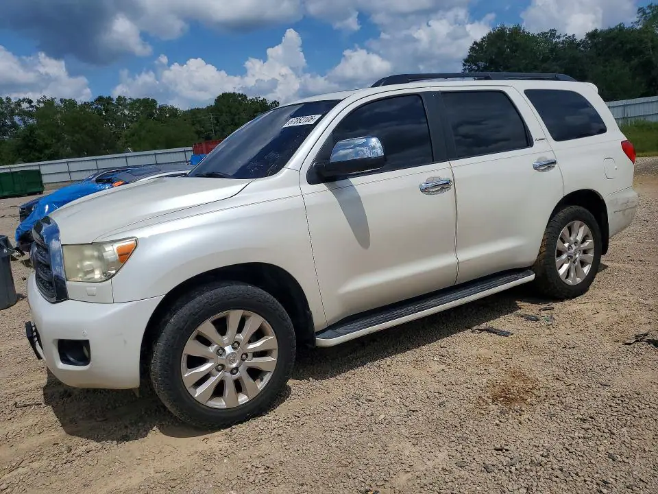 5TDYY5G13AS027358 Toyota Sequoia 2010 — повреждение Механические повреждения, фото до ремонта