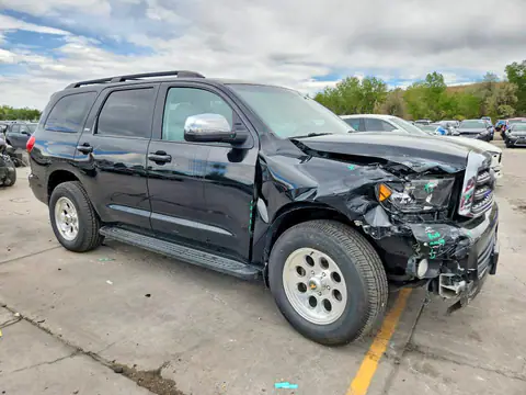 5TDBW5G1XGS142561 — 2016 Toyota Sequoia, фото 4 с аукциона Copart 30.09.2026, Передняя часть