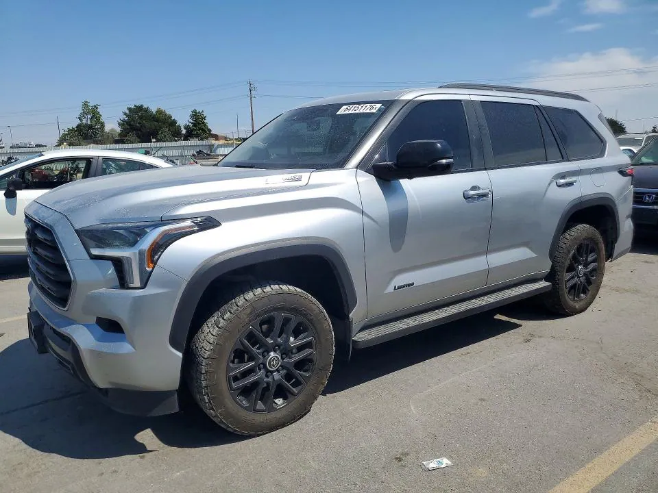 2024 Toyota Sequoia VIN 7SVAAABA5RX021482 фото 1