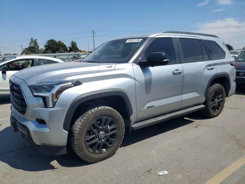 7SVAAABA5RX021482 — 2024 Toyota Sequoia, Задняя часть (Rear End), фото до ремонта