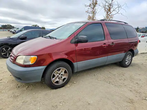 4T3ZF13C12U488519 — 2002 Toyota Sienna, Задняя часть (Rear End), фото до ремонта