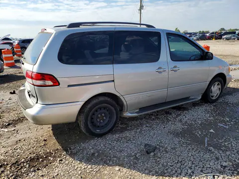 2002 Toyota Sienna Le VIN 4T3ZF13C92U501131 фото 3