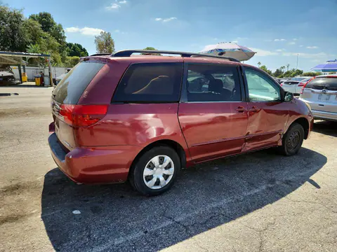 2004 TOYOTA SIENNA VIN 5TDZA23C54S071624 фото 3