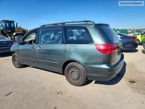 2004 Toyota Sienna Ce 7 Passenger VIN 5TDZA23C74S066070 фото 2
