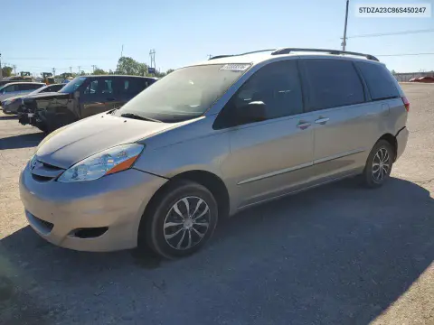 5TDZA23C86S450247 — 2006 Toyota Sienna, Задняя часть, фото до ремонта