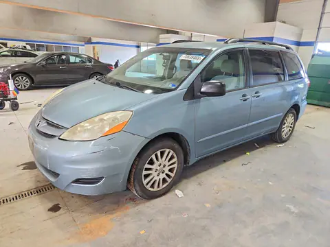 5TDZK23C48S173791 — 2008 Toyota Sienna, Задняя часть (Rear End), фото до ремонта