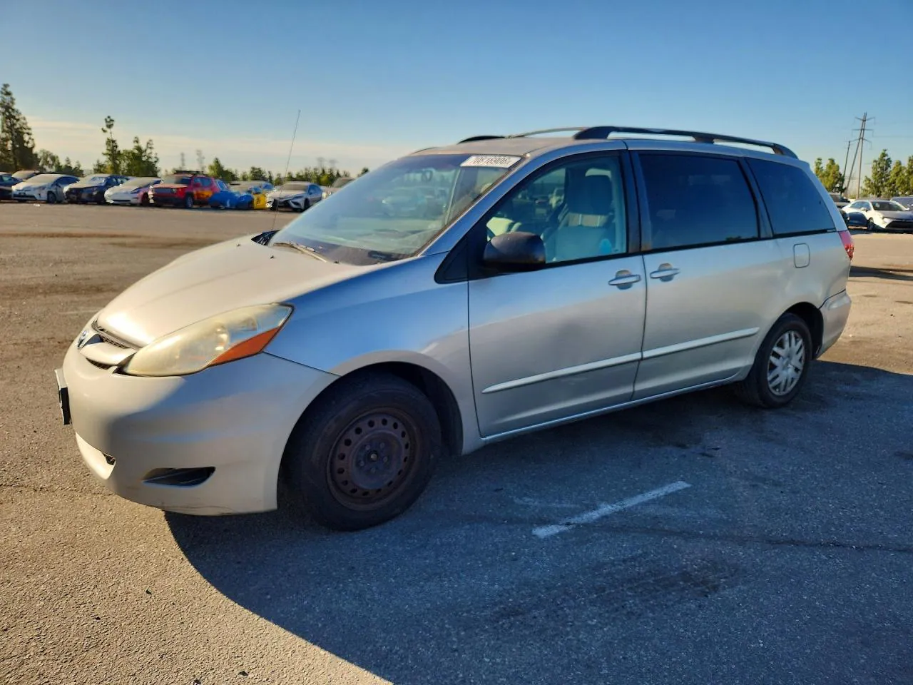 2009 Toyota Sienna Le 8-Passenger VIN 5TDZK23C59S252839 фото 1