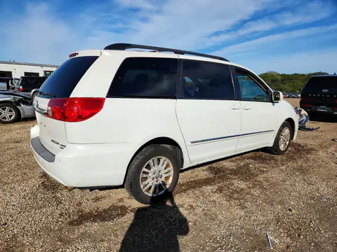2009 Toyota Sienna Limited VIN 5TDBK22CX9S027450 фото 3