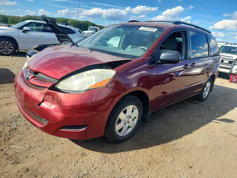 5TDZK23C39S273558 — 2009 Toyota Sienna, Передняя часть, фото до ремонта