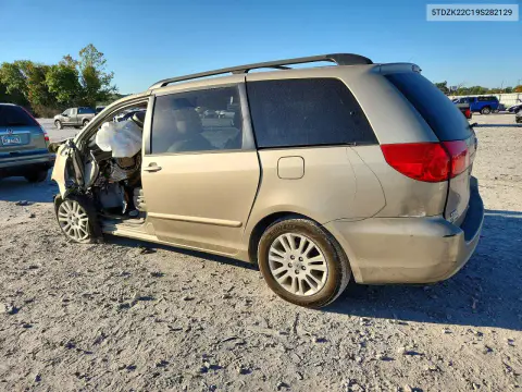 2009 Toyota Sienna Xle VIN 5TDZK22C19S282129 фото 2