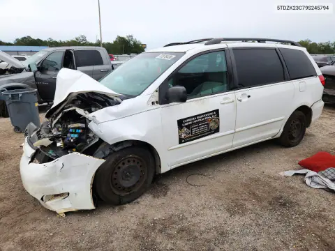 5TDZK23C79S245794 — 2009 Toyota Sienna, Передняя часть, фото до ремонта