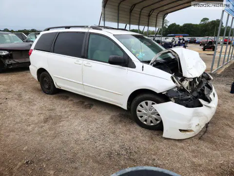 2009 Toyota Sienna Le 7-Passenger VIN 5TDZK23C79S245794 фото 4