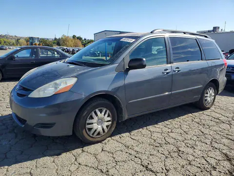 5TDKK4CC5AS318937 — 2010 Toyota Sienna, Боковая часть (Side), фото до ремонта