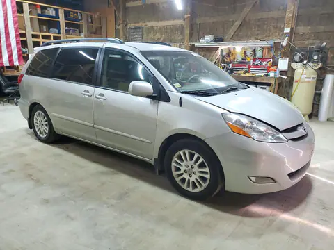 2010 Toyota Sienna Xle VIN 5TDYK4CC4AS328871 фото 4