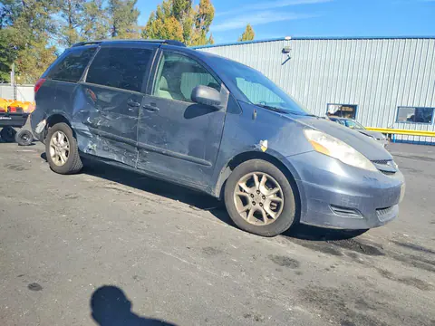 2010 Toyota Sienna Le 8-Passenger VIN 5TDKK4CCXAS307819 фото 4