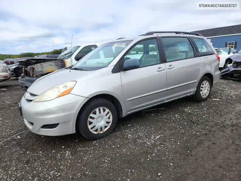 5TDKK4CC7AS325727 — 2010 Toyota Sienna, Мелкие вмятины и царапины, фото до ремонта