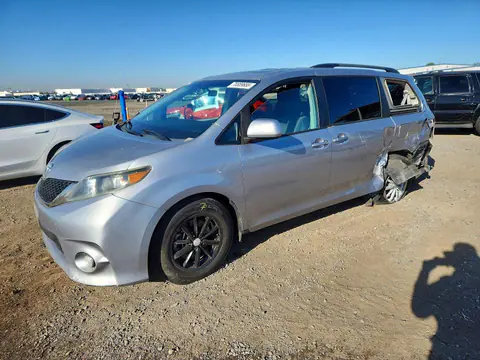 5TDXK3DC5BS039651 — 2011 Toyota Sienna, Боковая часть (Side), фото до ремонта