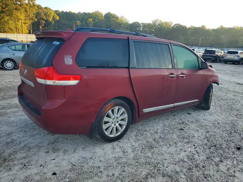 2011 Toyota Sienna Limited 7-Passenger VIN 5TDYK3DC6BS115494 фото 3