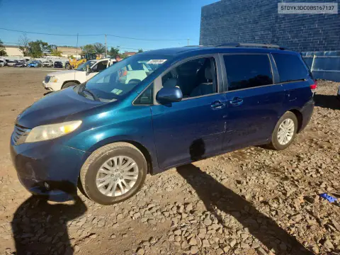 5TDYK3DC0BS167137 — 2011 Toyota Sienna, Задняя часть, фото до ремонта
