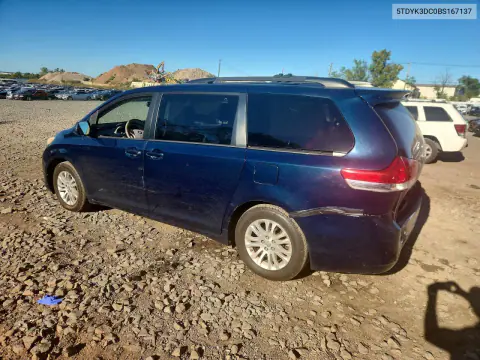2011 Toyota Sienna VIN 5TDYK3DC0BS167137 фото 2