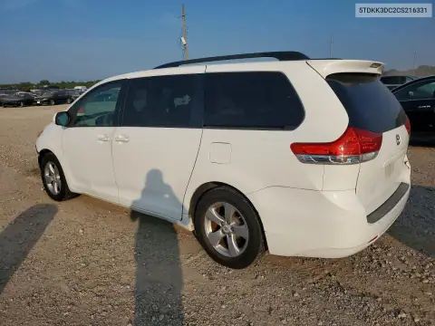 5TDKK3DC2CS216331 — 2012 Toyota Sienna, фото 2 с аукциона Copart 15.10.2026, Передняя часть