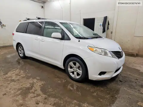 5TDKK3DC2CS276741 — 2012 Toyota Sienna, фото 4 с аукциона Copart, Сторона