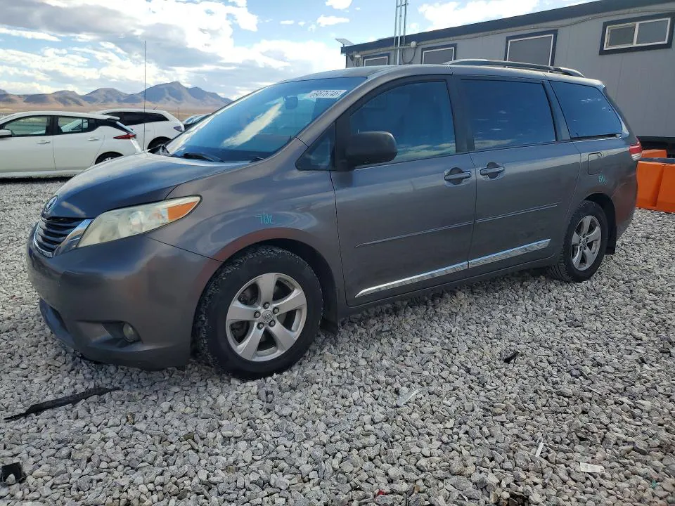 2013 TOYOTA SIENNA VIN 5TDKK3DC8DS288989 фото 1