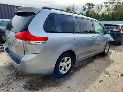 2013 Toyota Sienna Le VIN 5TDKK3DC0DS296925 фото 3
