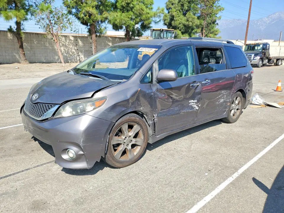 2014 Toyota Sienna VIN 5TDXK3DC4ES412280 фото 1