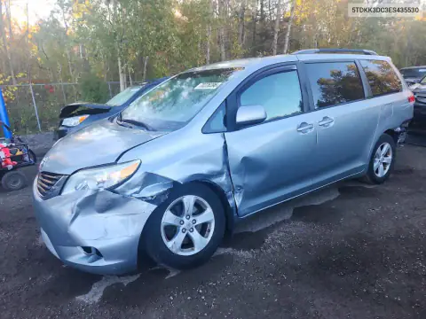 5TDKK3DC3ES435530 — 2014 Toyota Sienna, Передняя часть, фото до ремонта