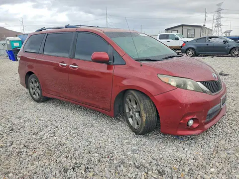 2014 Toyota Sienna VIN 5TDXK3DC9ES427504 фото 4